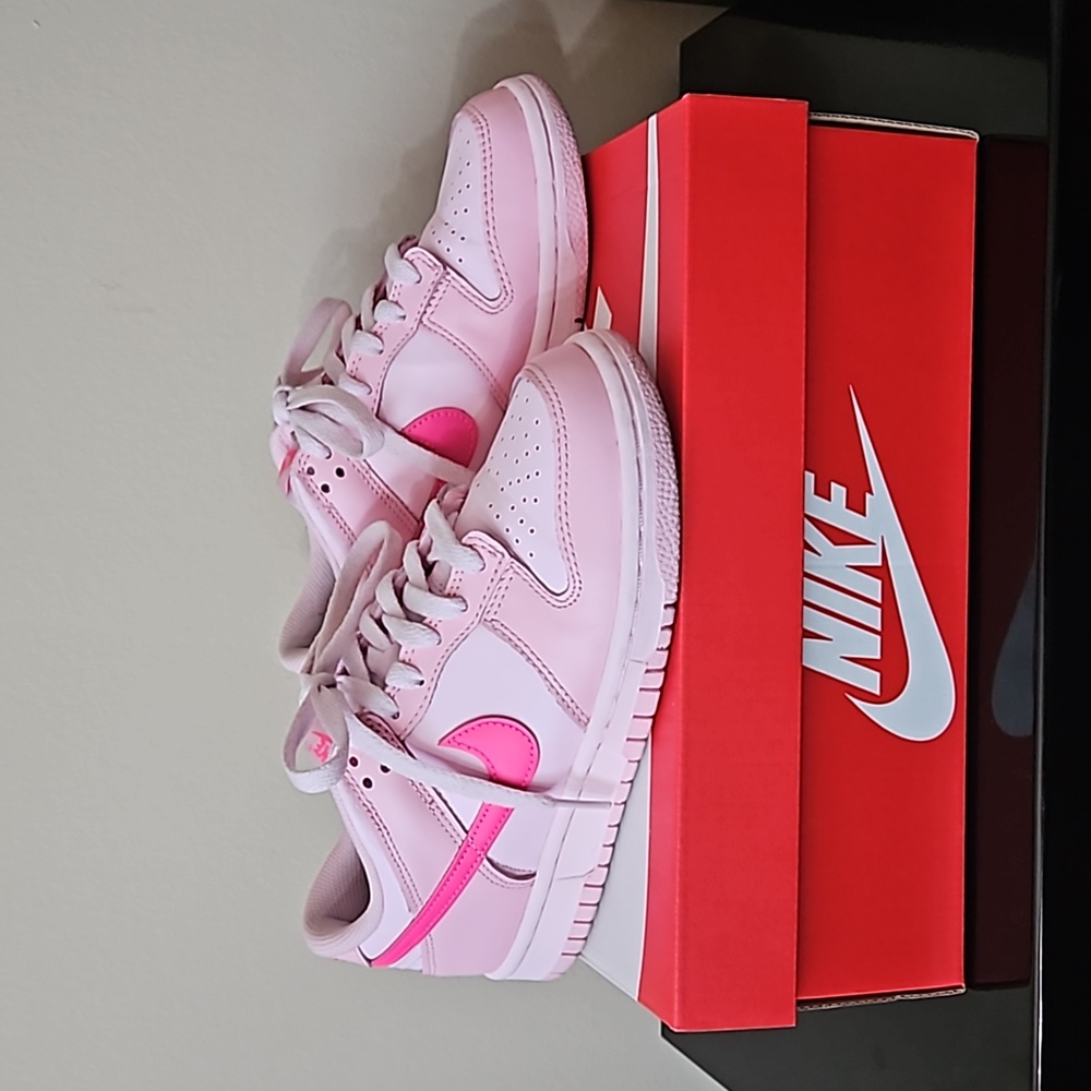 Nike Kids Pink Low Top Sneakers with Hot Pink Swoosh